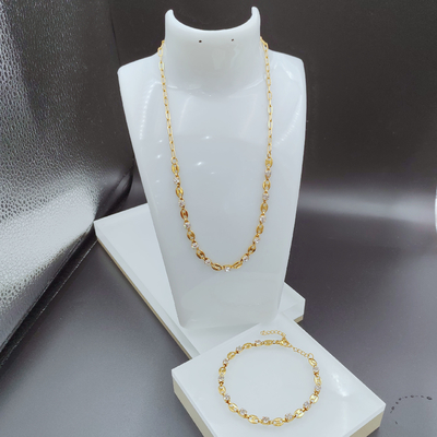 Neue Ankunft Trendy High Polish Neueste Gold Farbe Ehrring, Halskette, Armband Set mit Zirko für Dame